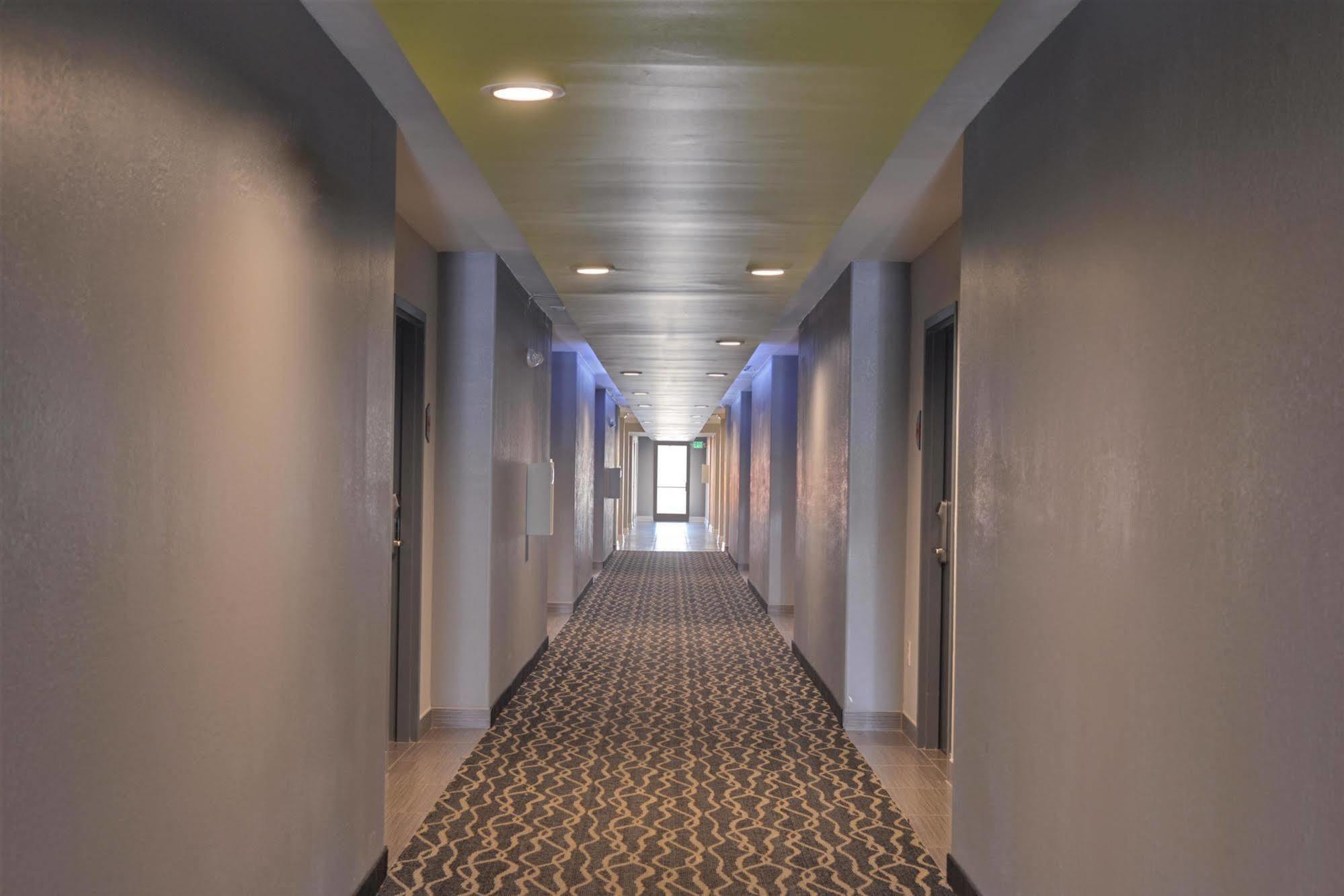 America'S Best Value Inn - Memphis Airport Buitenkant foto