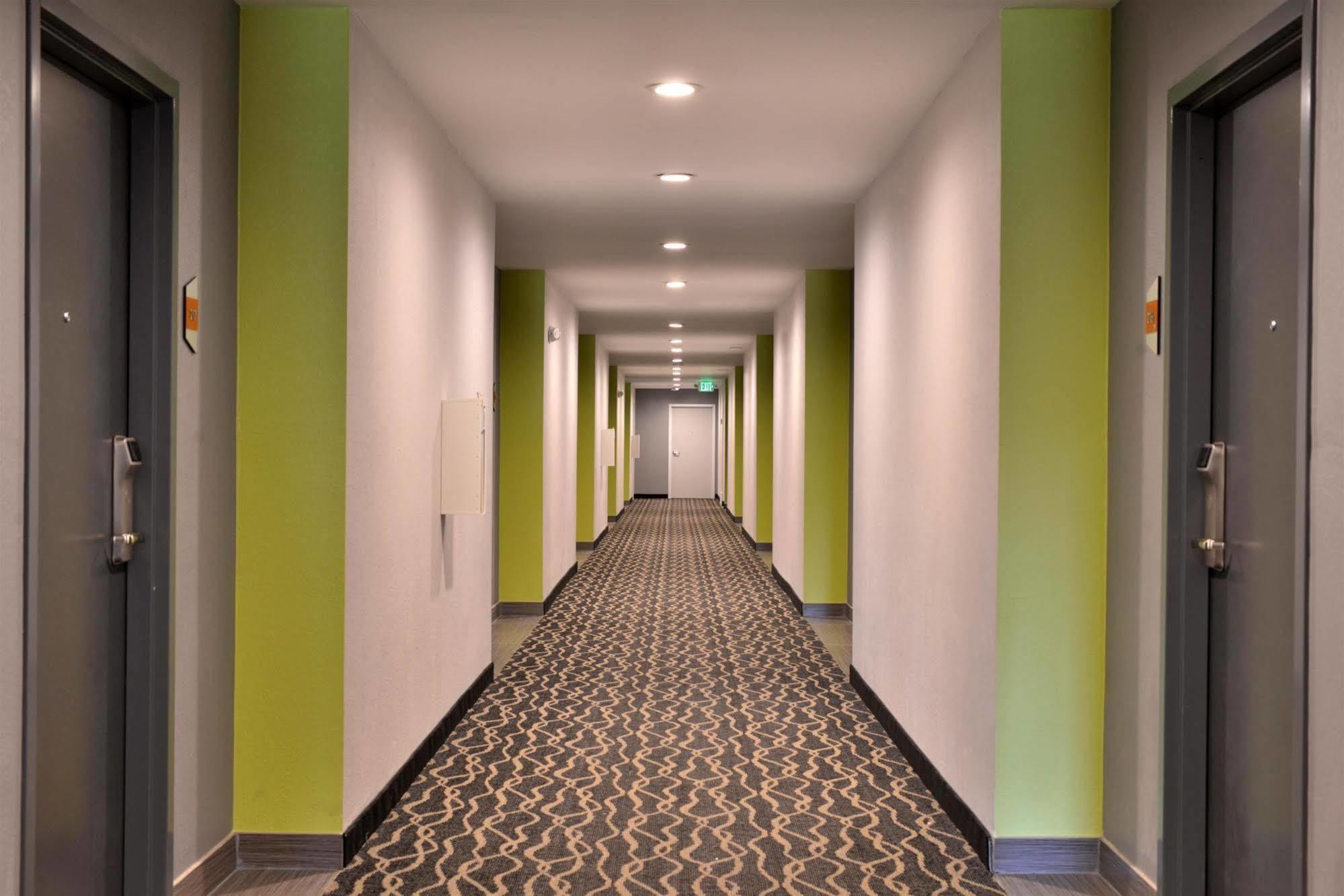 America'S Best Value Inn - Memphis Airport Buitenkant foto